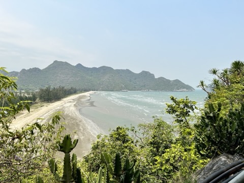 Phraya Nakhon - Ukryta świątynia w jaskini 3 w drodze do jaskini Phraya Nakhon