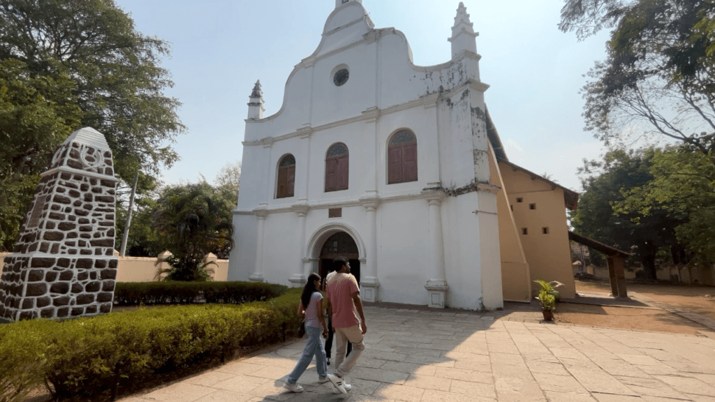 kościół Vasco Da Gama - ważna atrakcja Kochi w Indiach