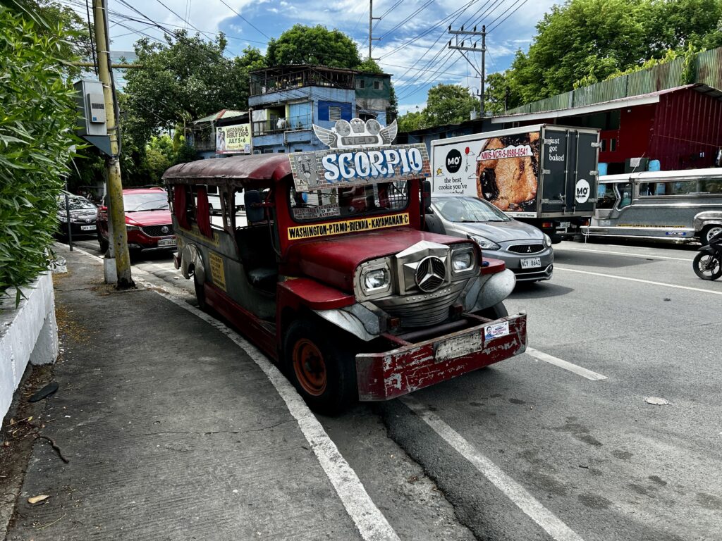 jeepney autobus filipiński