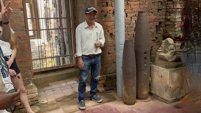 My Son Sanctuary - Ukryta Perła Wietnamu Która Przebija Słynne Angkor Wat 7 bomby zrzucone przez amerykanów na kompleks świątyń w środkowym wietnamie