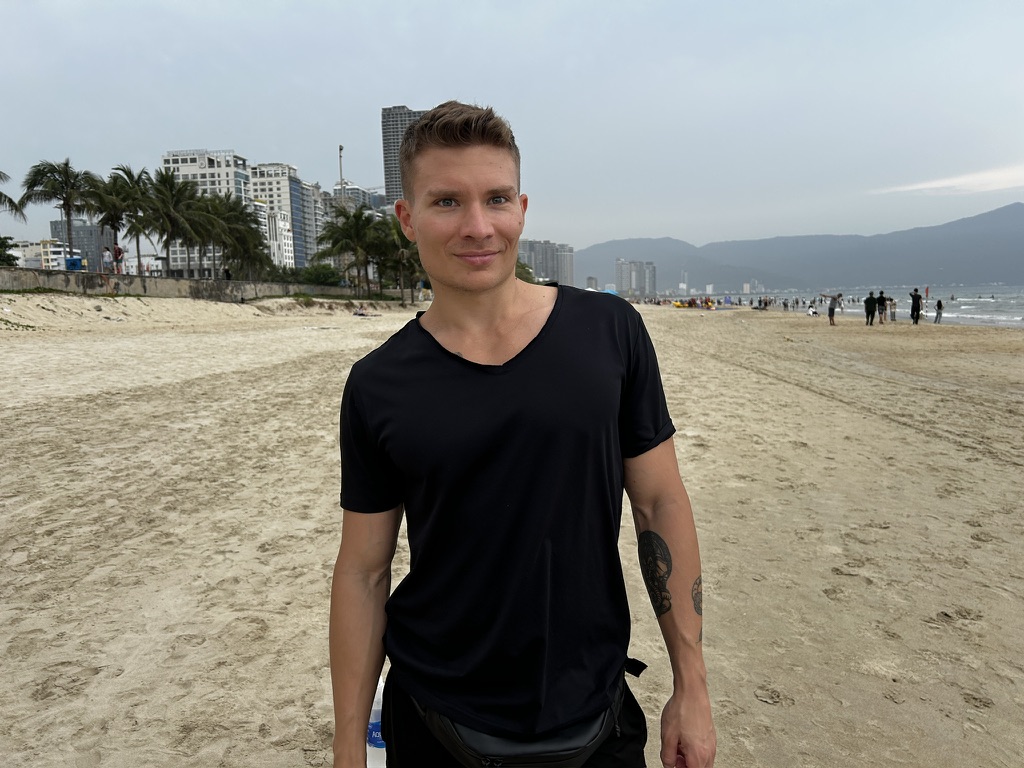 Jan Gulczyński w Da Nang najpiękniejsze plaże w Wietnamie