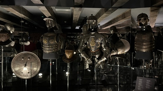 Zbroje rycerskie wystawa zamek w Malborku